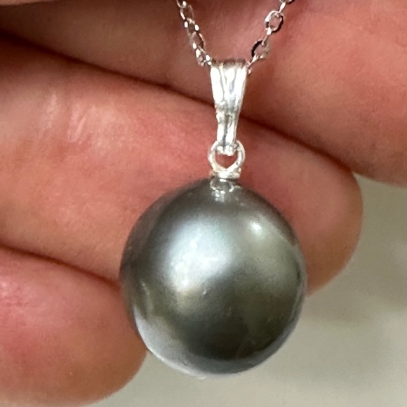 Hand Crafted Jewelry - AUTHENTIC 12mm Real TAHITIAN Cultured Pearl - NO DYE - 925 Sterling Silver